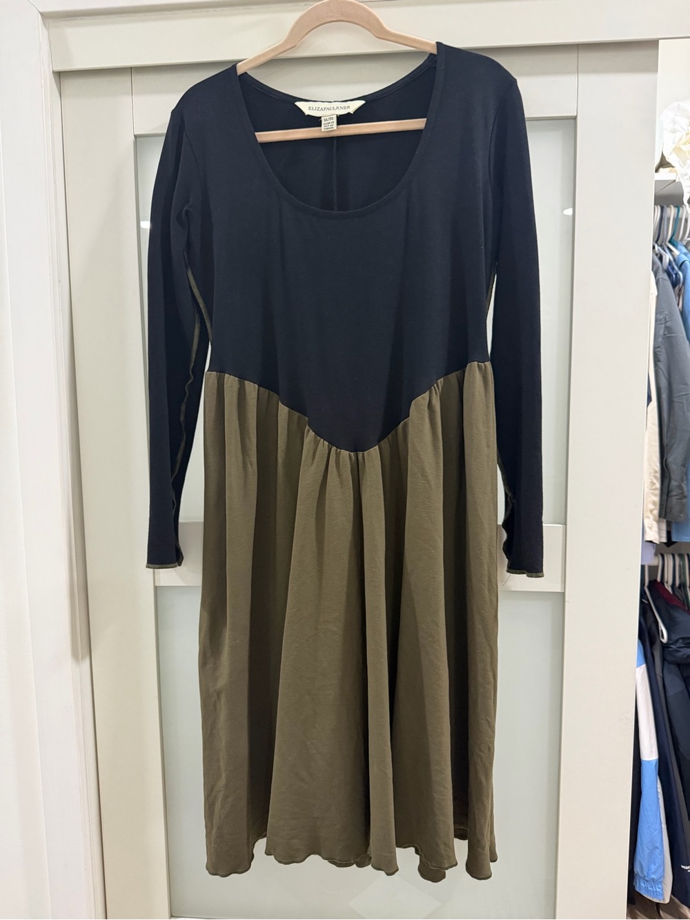 Eliza Faulkner Joan Dress in Black/Khaki